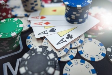 rtp rajabandot mobile app interface showing sportsbook and live dealer options